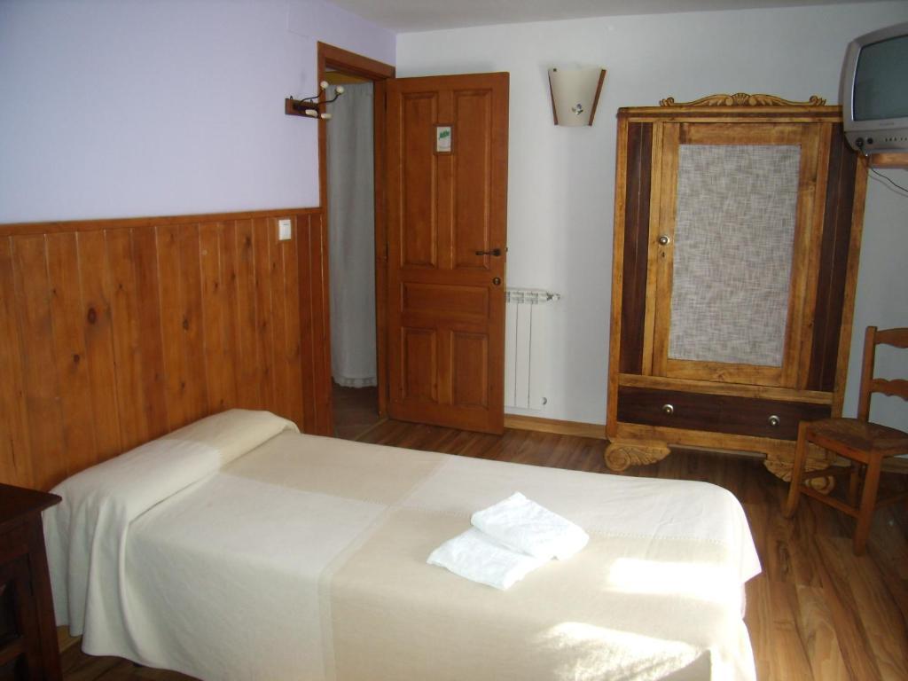 Casa Rural Basajarau Yosa de Sobremonte Rum bild