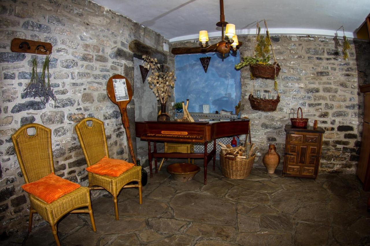 Casa Rural Basajarau Yosa de Sobremonte Exteriör bild